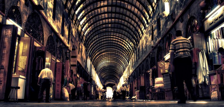 خواطر من ديناميكيات الهبوط في الليرة السورية